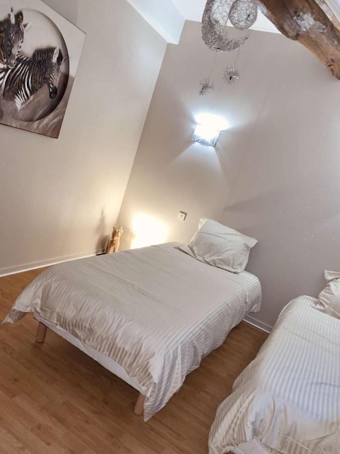 Maison Entiere Aux Portes Du Canal De Bourgogne Holiday home *