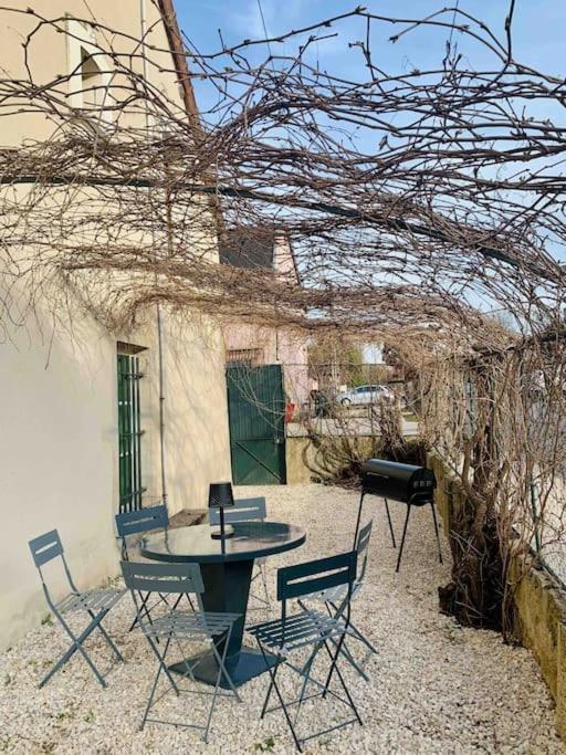 Maison Entiere Aux Portes Du Canal De Bourgogne Holiday home