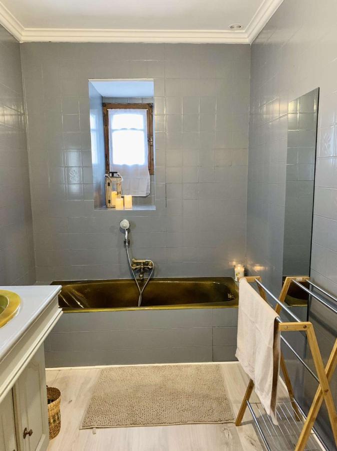Maison Entiere Aux Portes Du Canal De Bourgogne Holiday home *